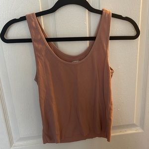 Dusty pink old navy cropped tank top